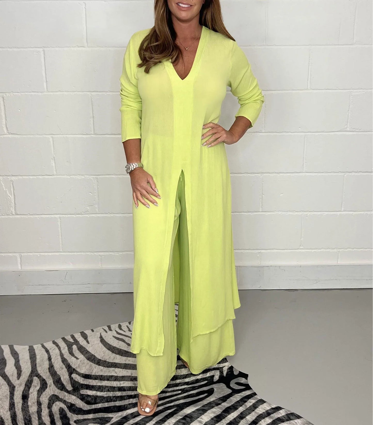 Karolina | Modern Lång Blus och Avslappnade Byxor