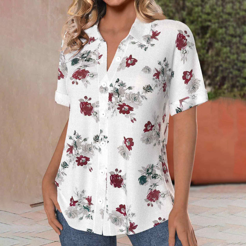 Tilda | Avslappnad blus med blommönster