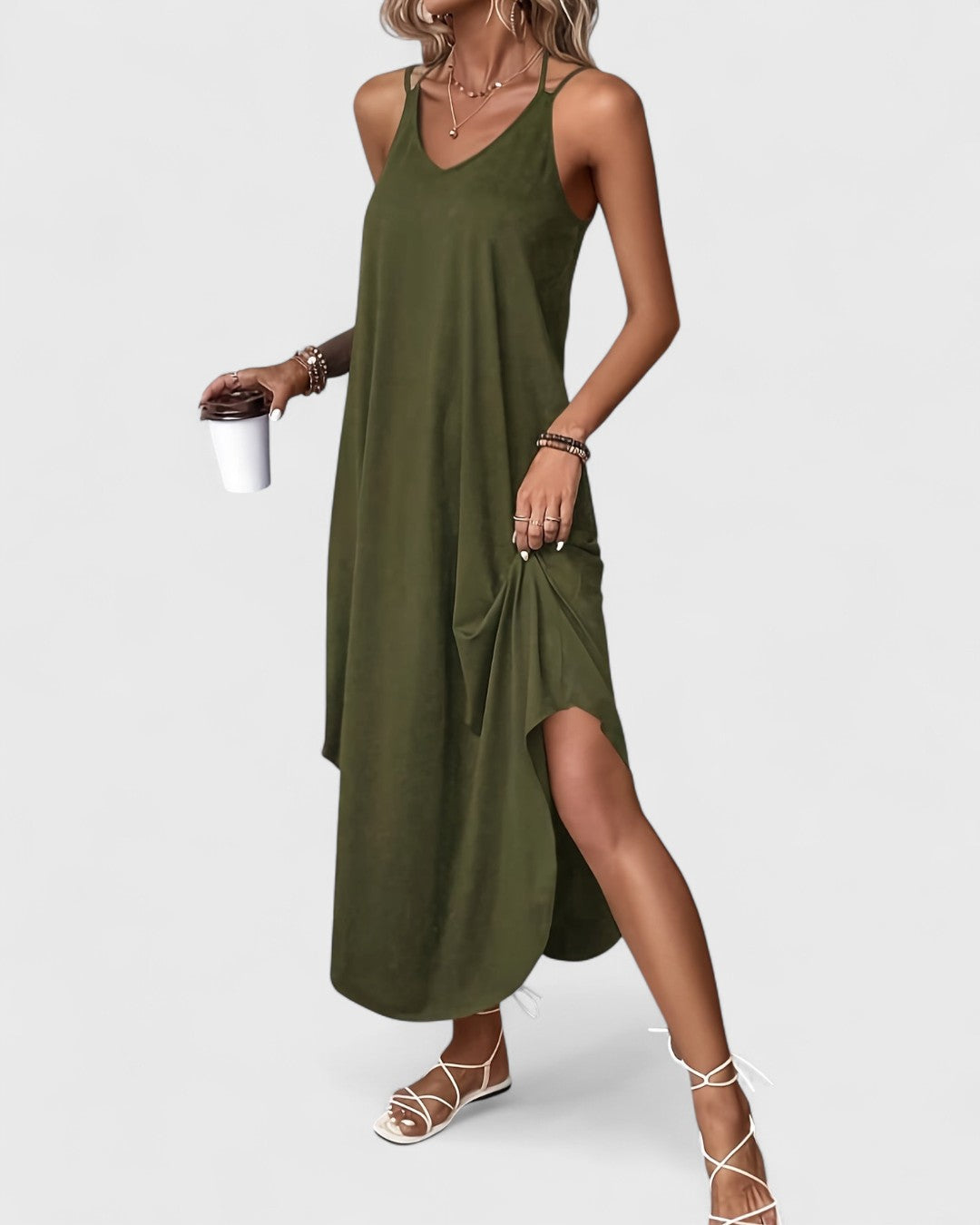 Alva | Lång Flödande Sommarklänning med Smala Axelband