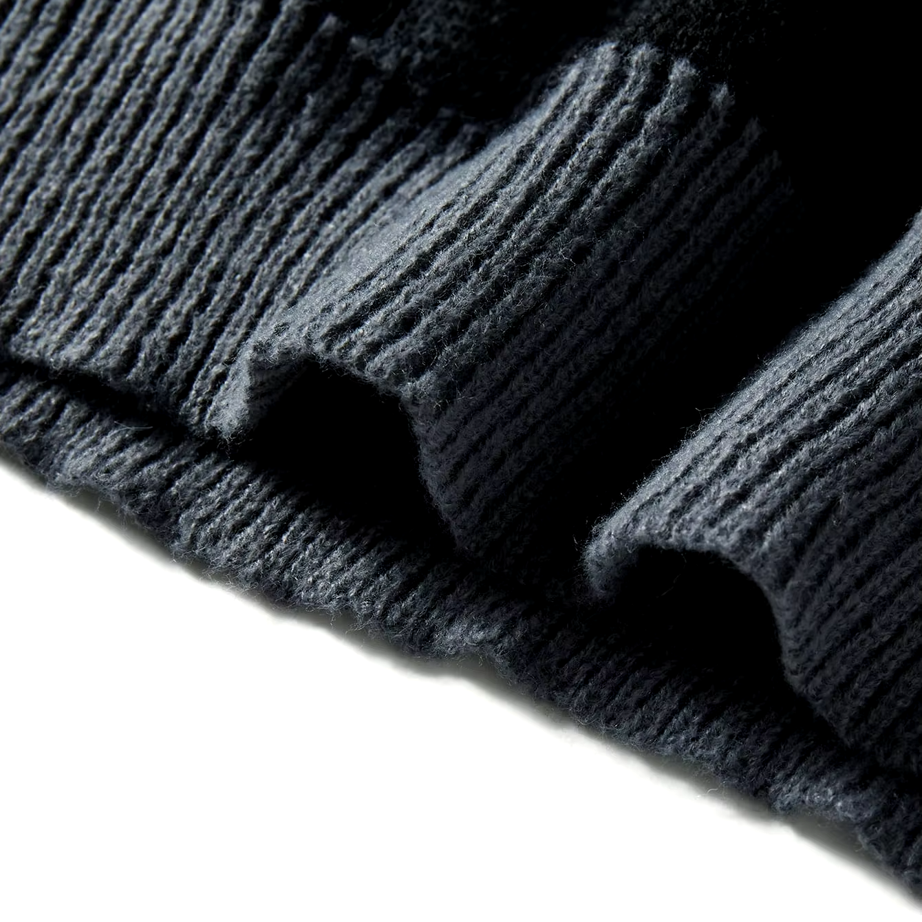 Ali | Tidlös Vintertröja med Stilren Värme