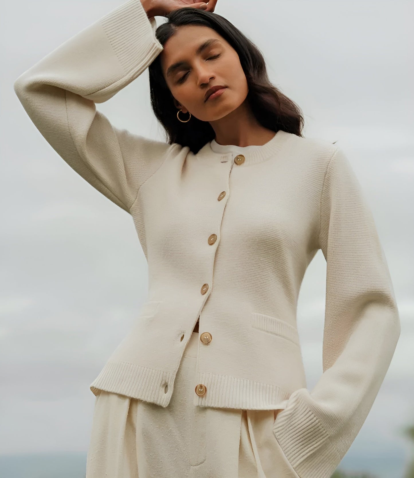 Alice | Lyxig och Stilren Cardigan för Maximal Komfort