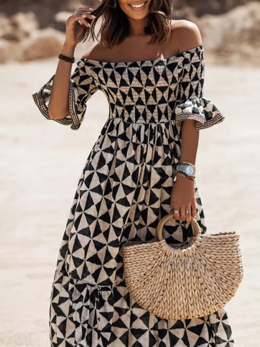 Betty - Klänning med axelband