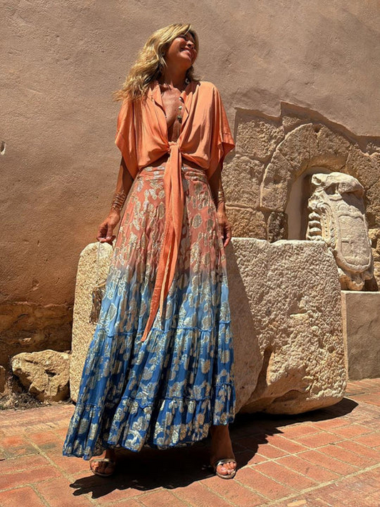 Beverly - Maxikjol med blommönster och färggradient i Tie dye-färg