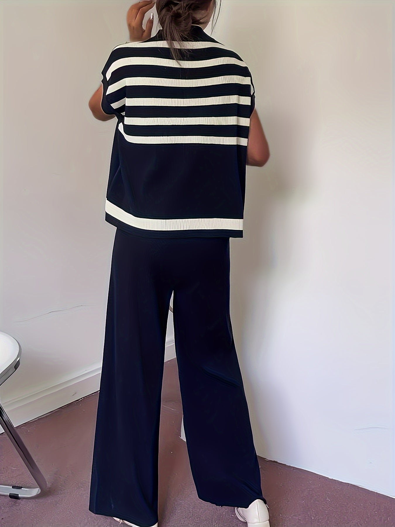Nora | Retro randig byxdress med mockhals och outfit-set