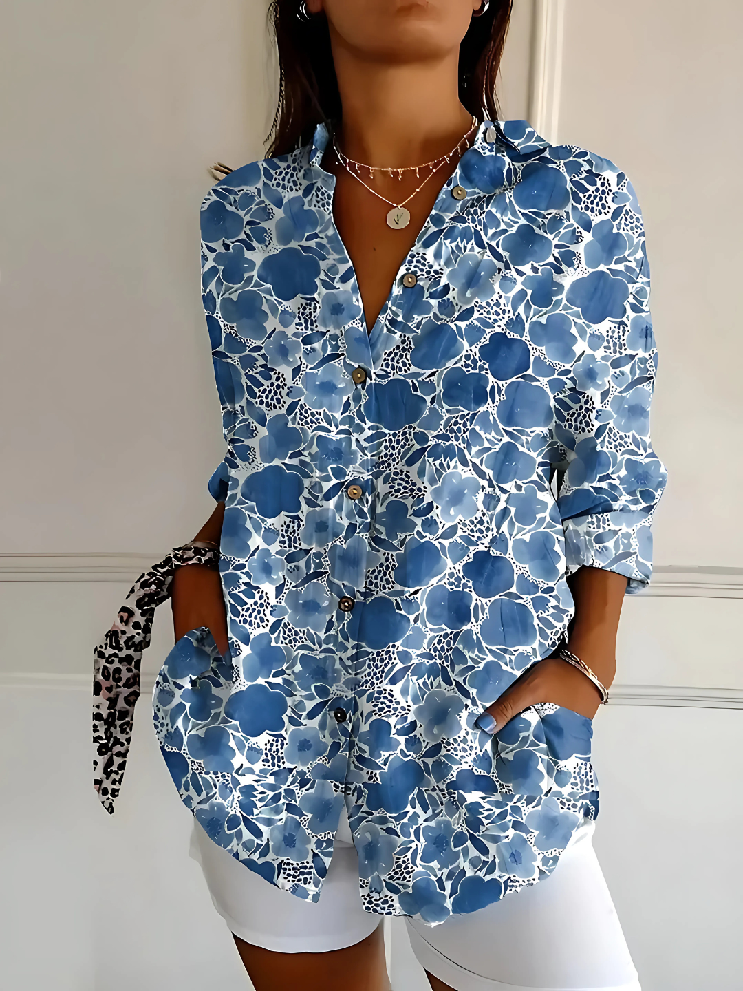 Ivy | Elegant Blommig Blus
