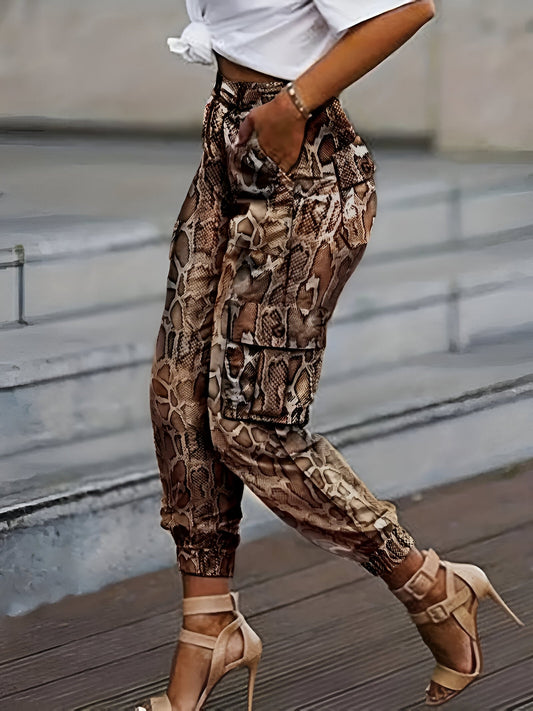 Louisa |Chic joggingbyxa med ormskinnstryck och hög midja