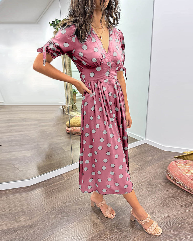 Freja | Elegant Prickig Klänning