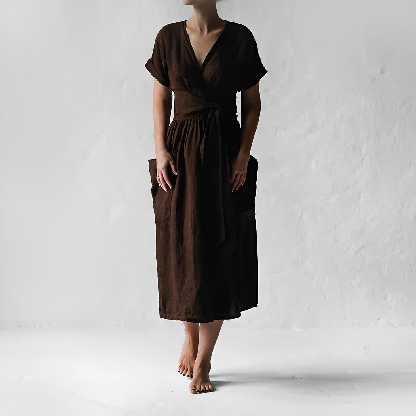 Tasha - Elegant linneklänning