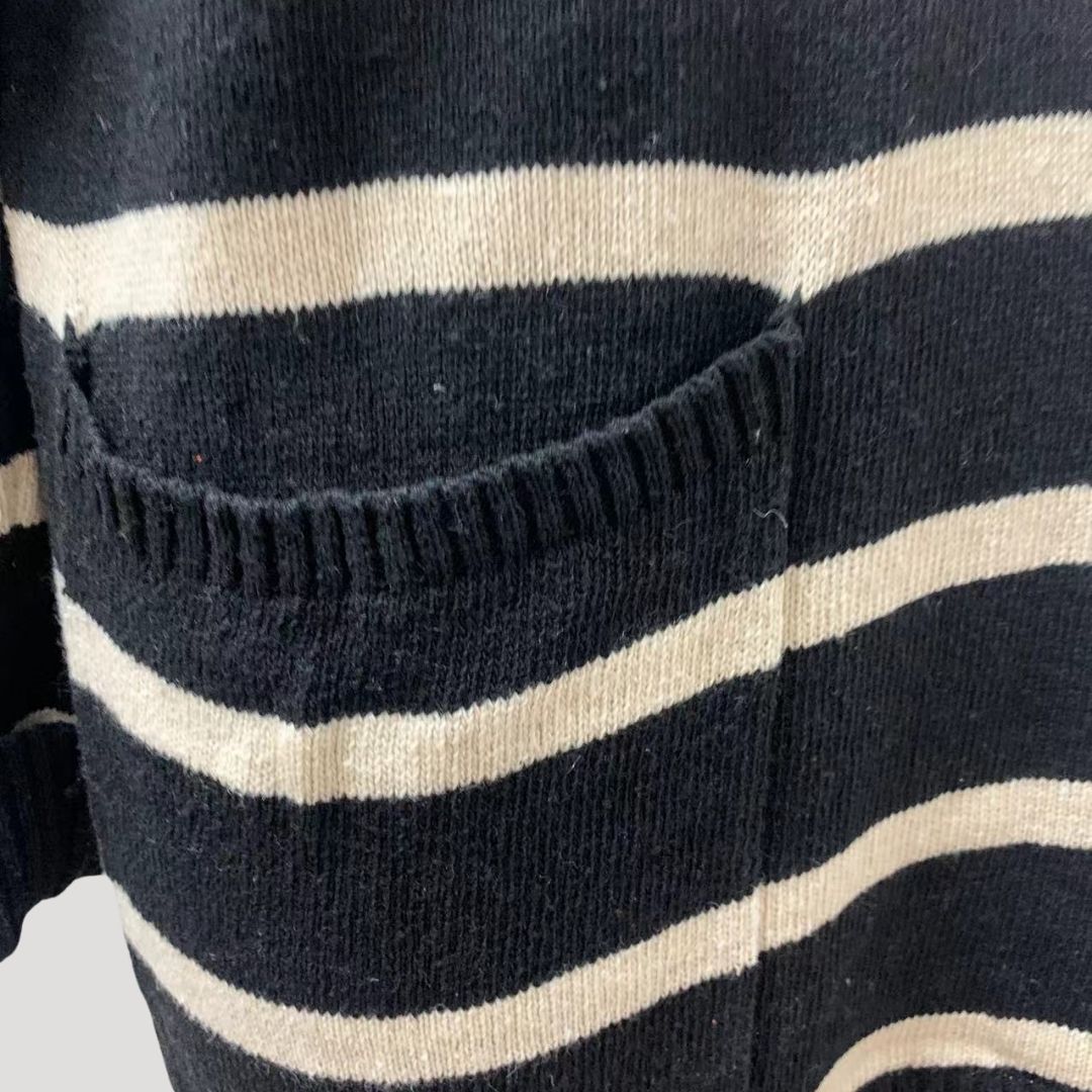 Alva | Överdimensionerad Randig Stickad Vintertröja med Långa Ärmar