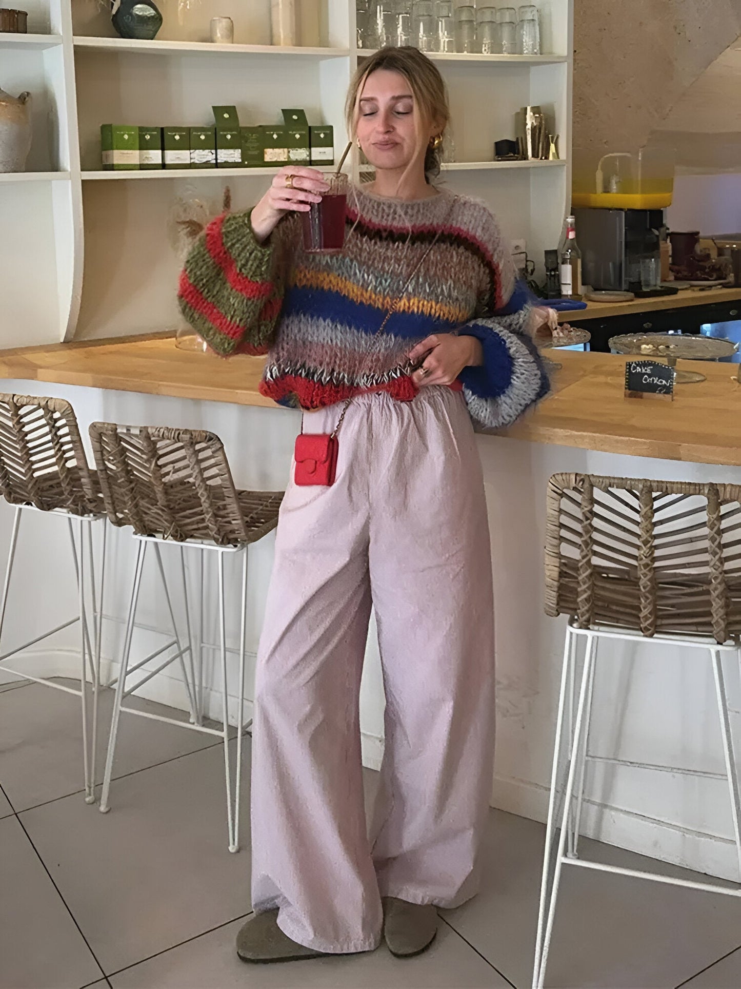 Zoey | Elegant stickad tröja med urholkning