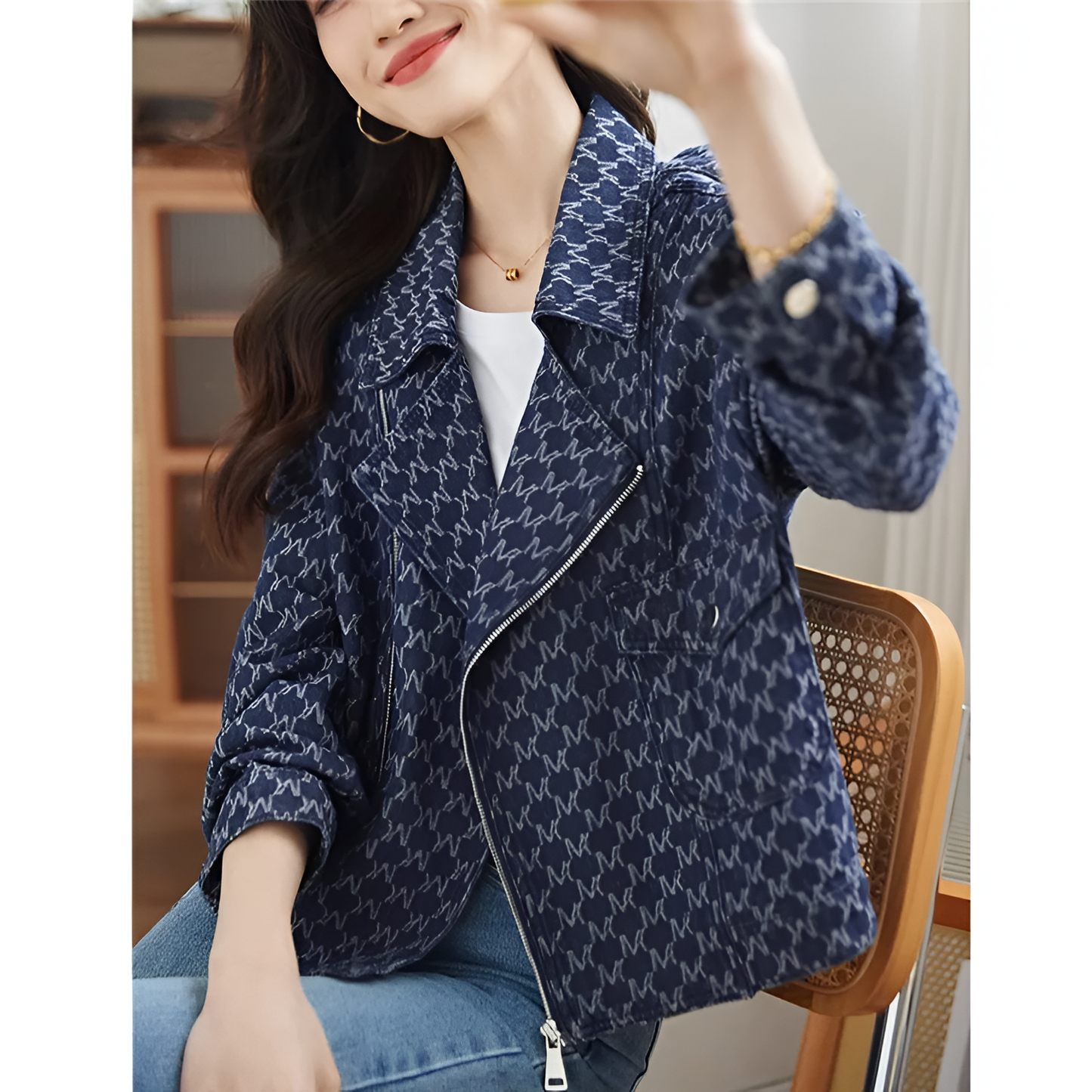 Sibylle | Enkel stil med en avslappnad jeansjacka