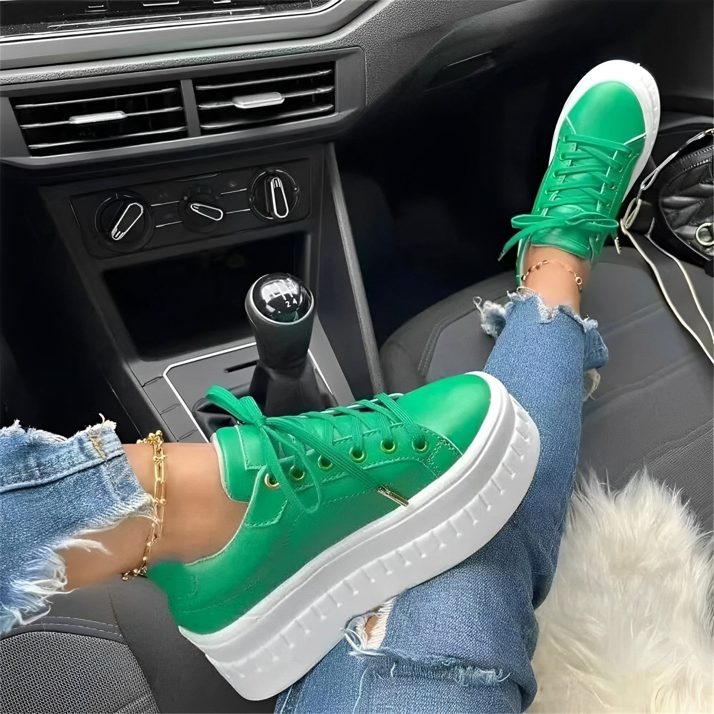 Kyan | Trendiga sneakers med hög sula