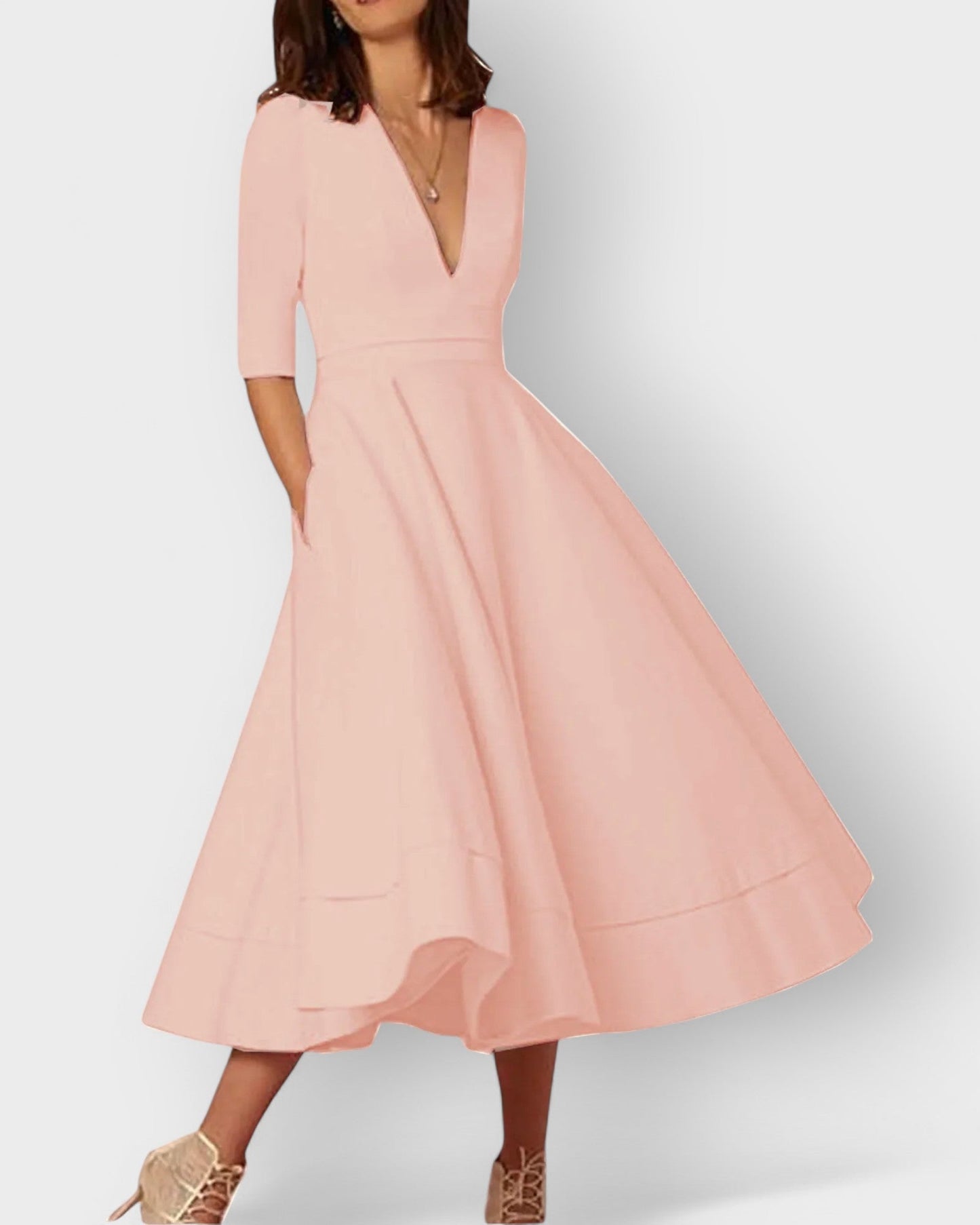 Git | Feminin och graciös sommarklänning