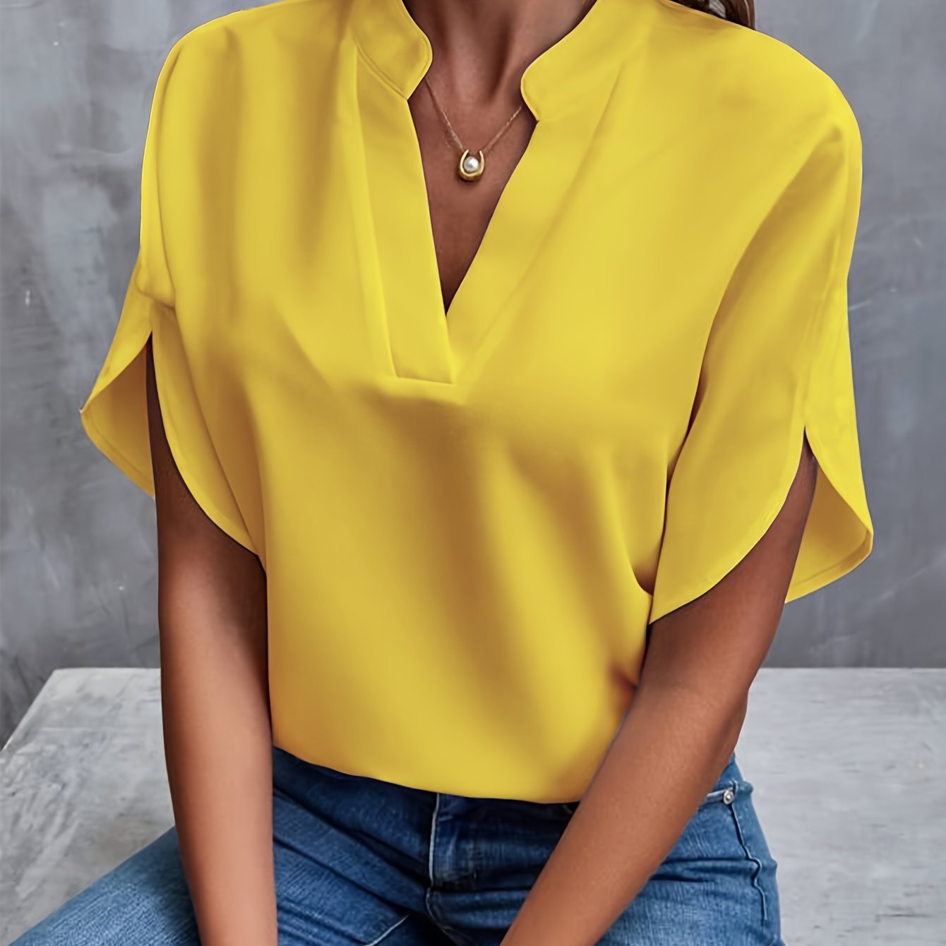 Vivi | Elegant Lätt Blus För Kvinnor