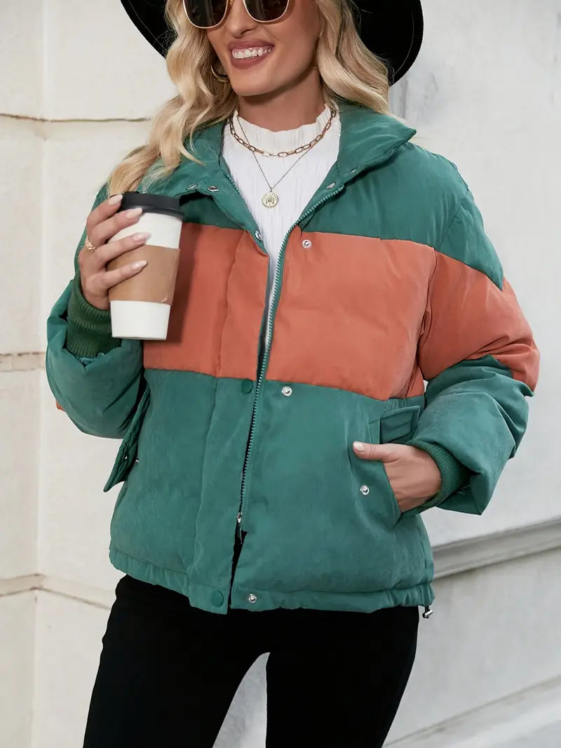 Maren | Färgblockad puffig kappa