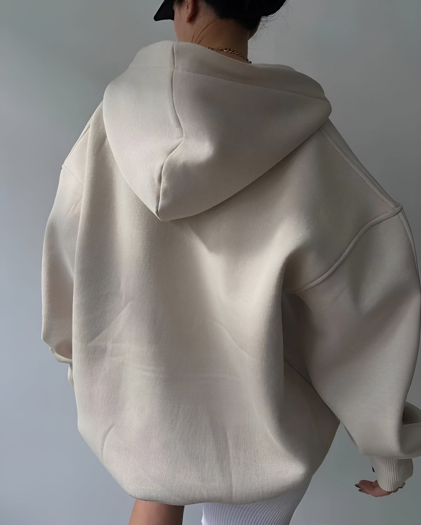 Aleyna | Stilig Hoodie – Modern Design och Ultimat Komfort