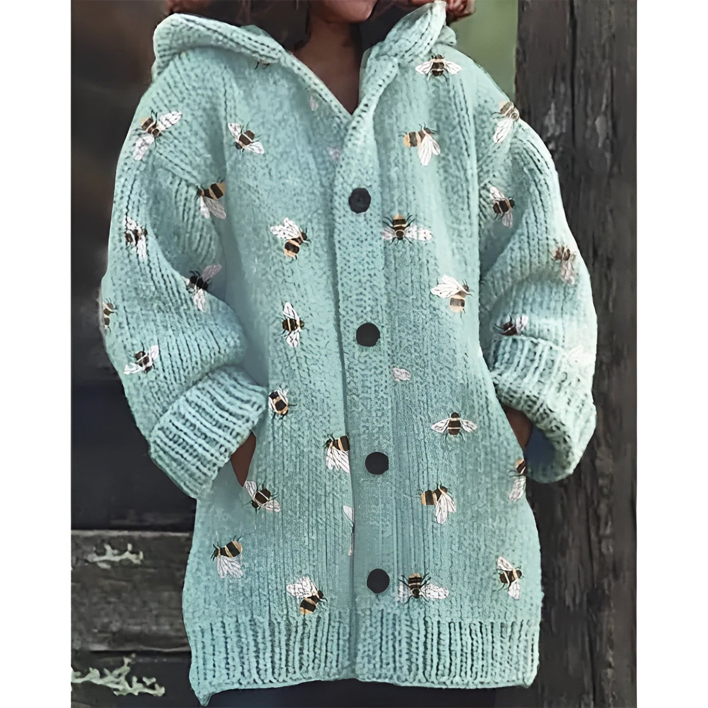 Embla | Trendig Stickad Väst med Stil & Komfort