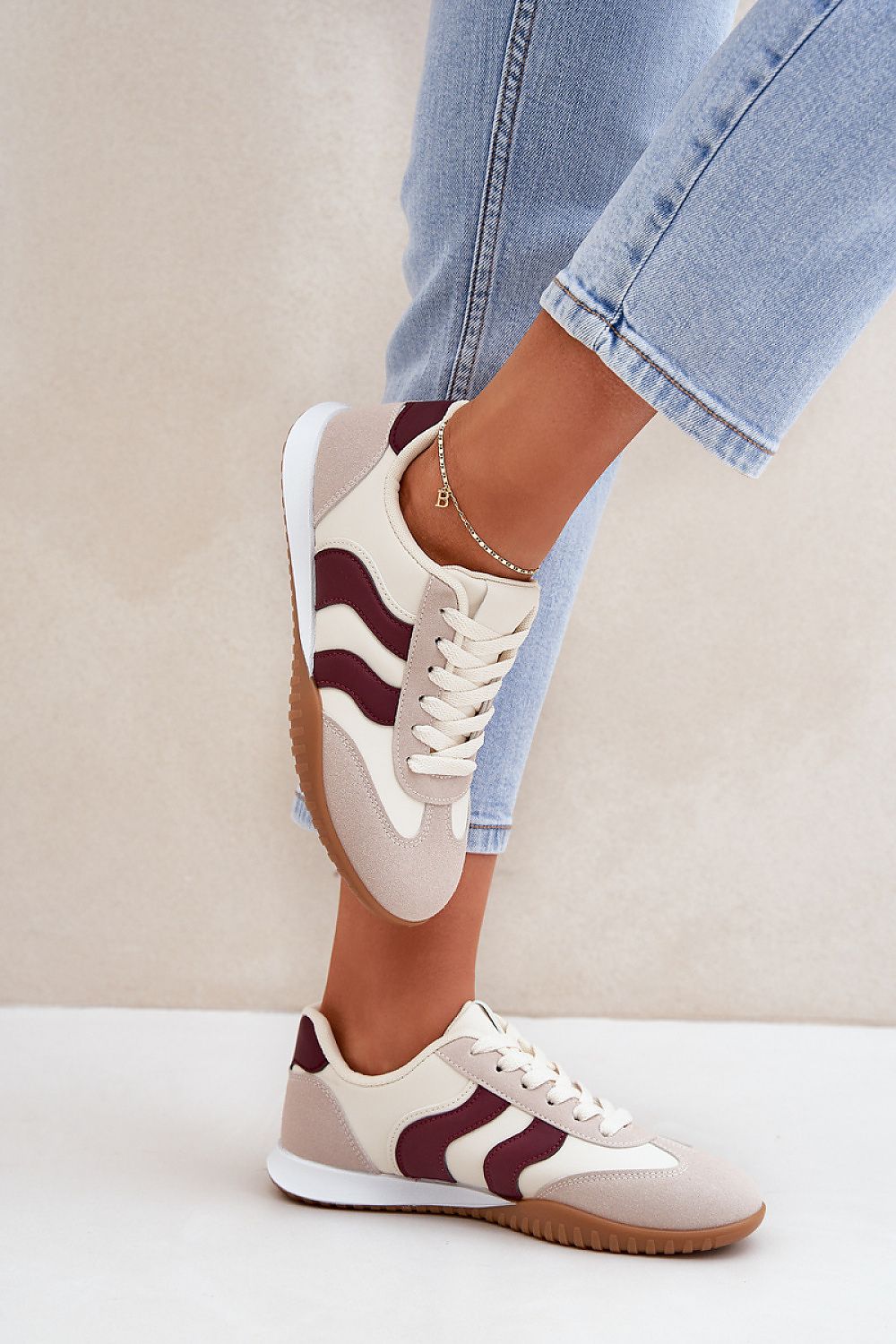 Clara | låga sneakers i eco-läder