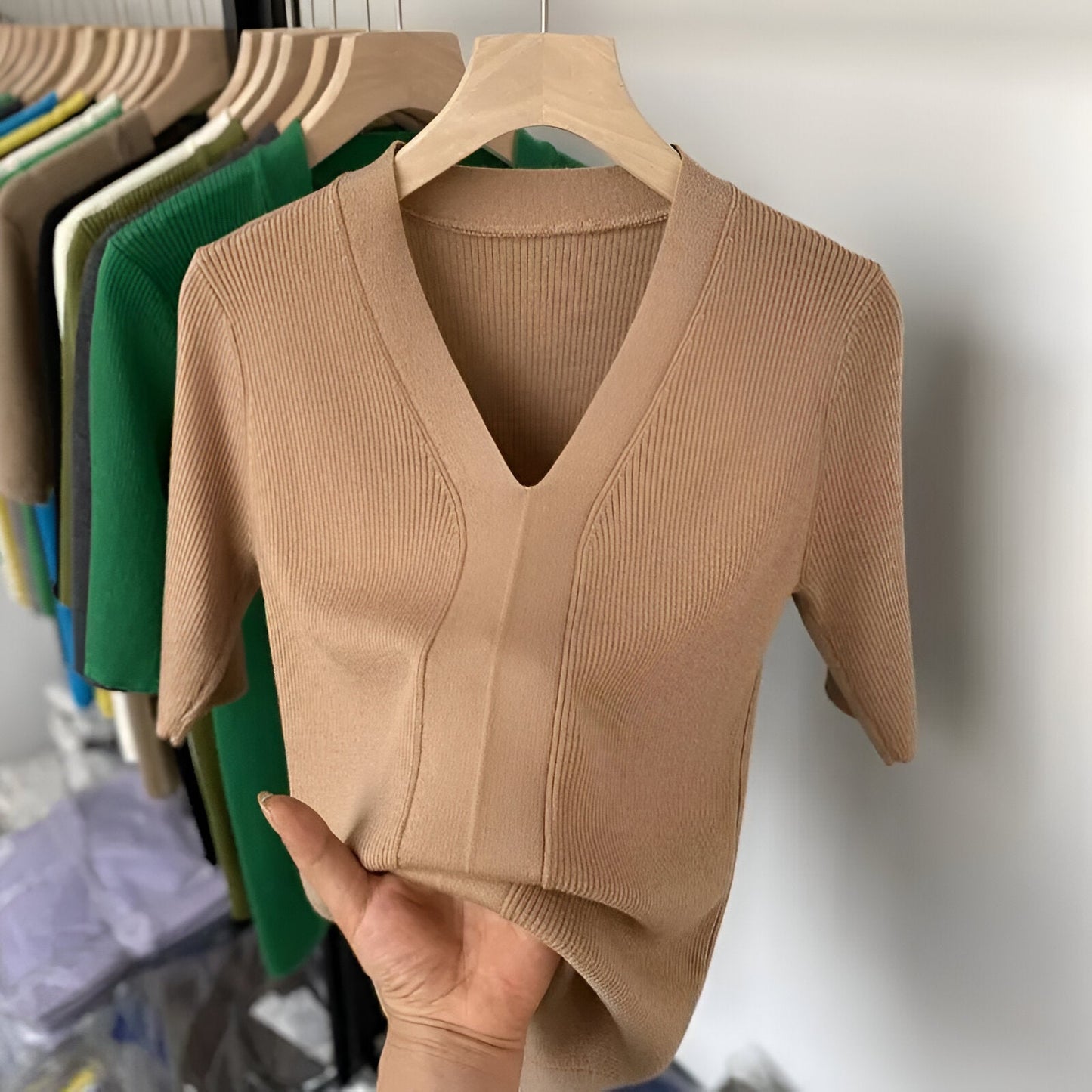 Wanda | Enkelt chic randig stickad tröja