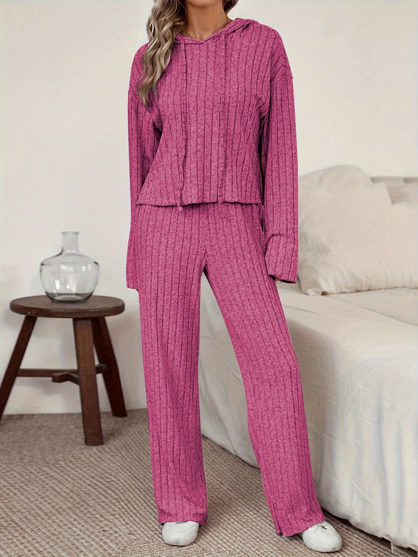 Chloe | Casual Stickad Hoodie & Raka Joggers