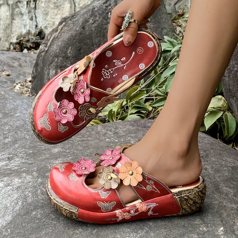 Clara | Retro Röda Blomsandaler Med Komfort Och Stil