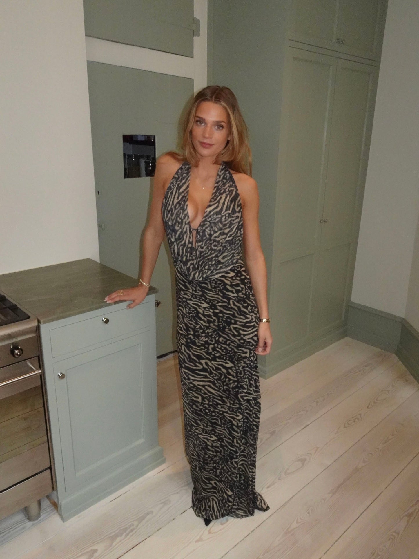 Sara | Somrig Maxiklänning Med Elegant Flöde