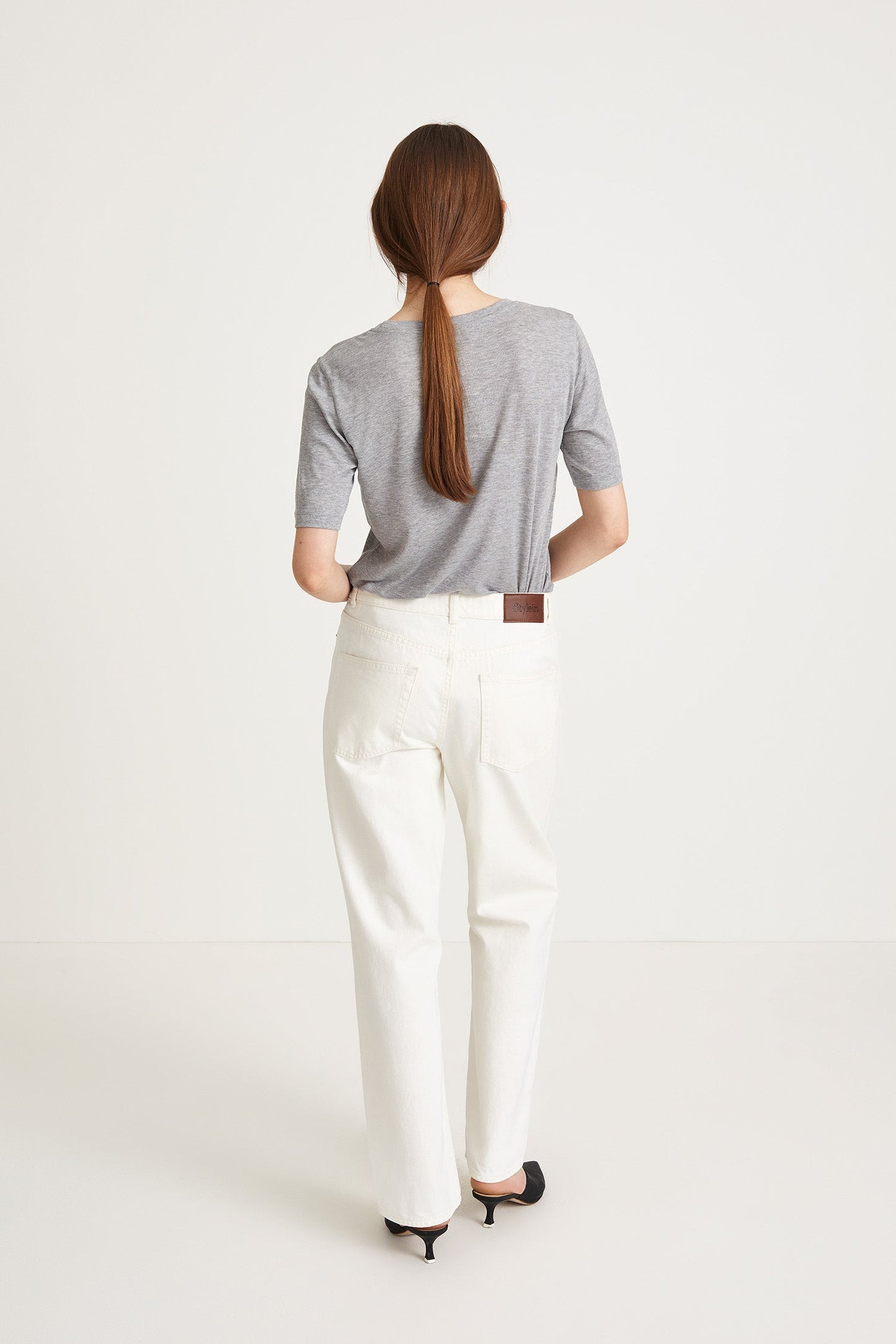 Kim Off-White Lösa Jeans med Medelhög Midja