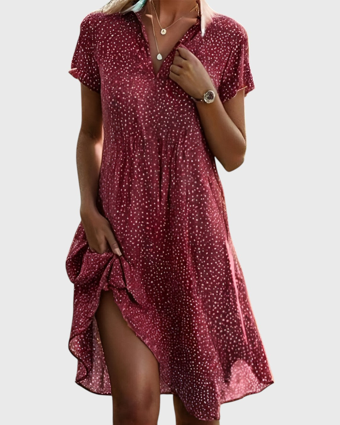 Juliette | Prickig Midiklänning Med Flörtig Elegans