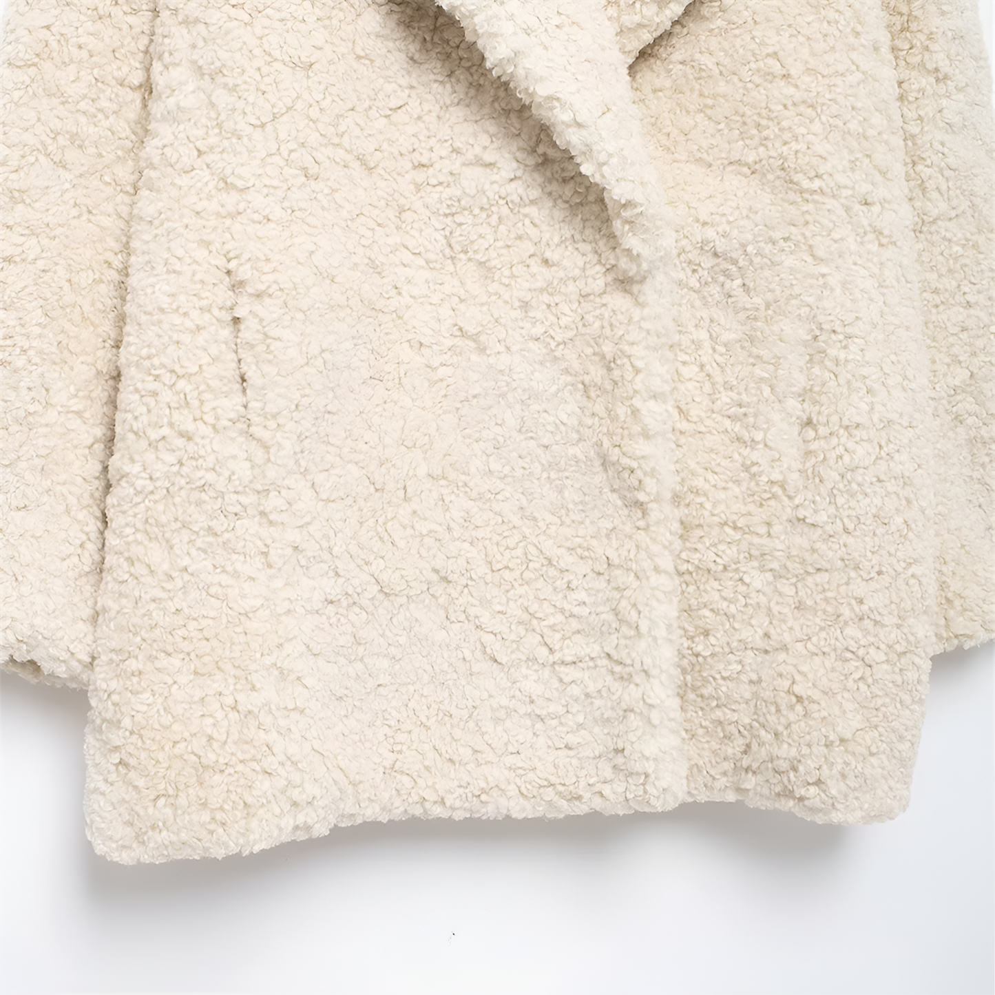 Isabella | Lyxig plymdjacka i fuskpäls för höst och vinter