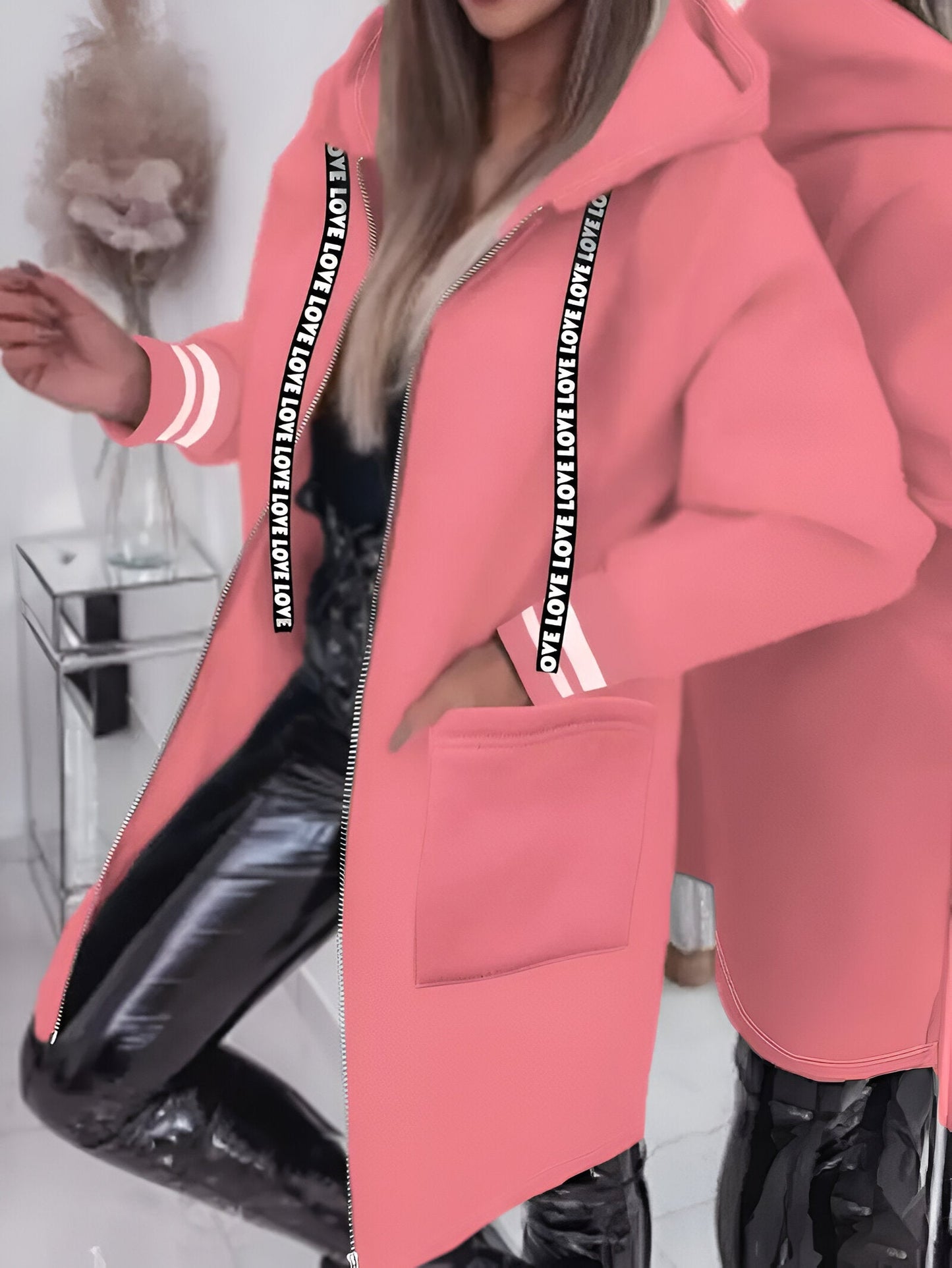 Carmen | Avslappnad huvjacka med dragkedja för höst och vinter