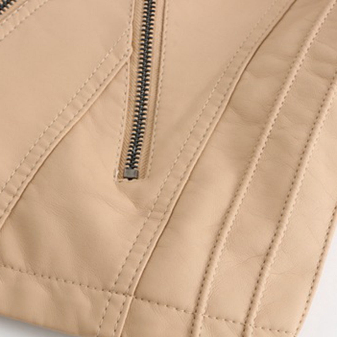 Lana - Snygg & tidlös skinnjacka för damer