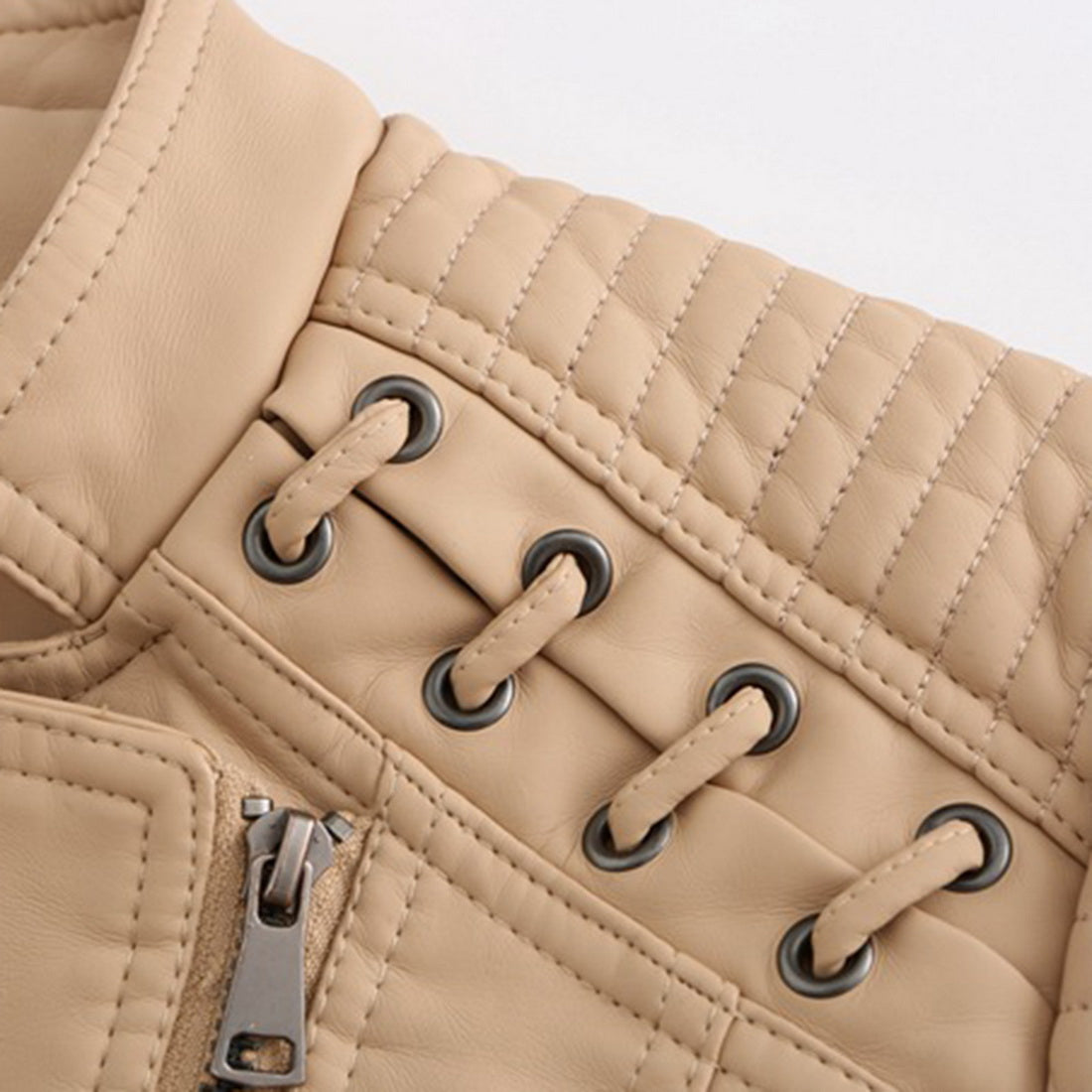 Lana - Snygg & tidlös skinnjacka för damer