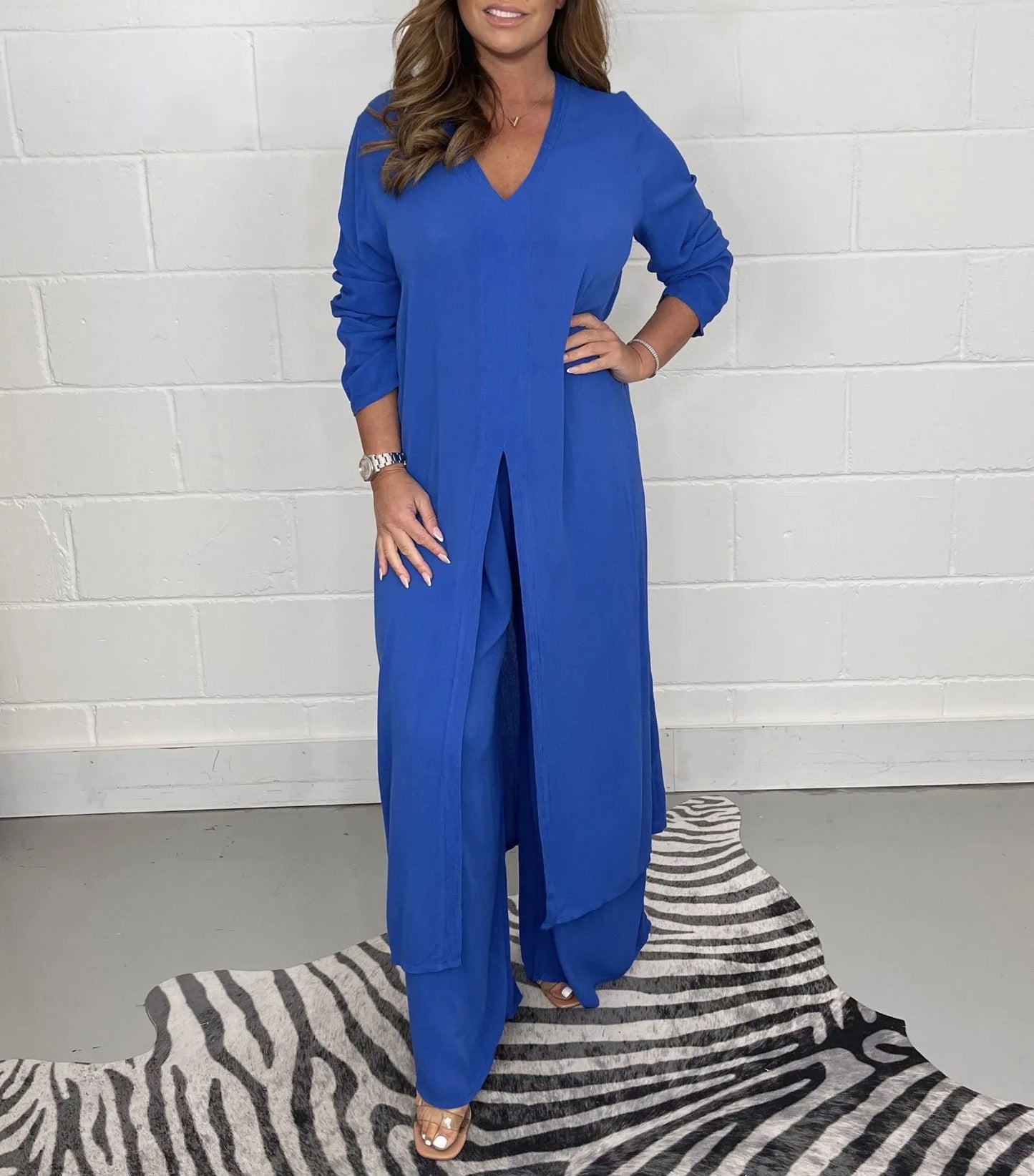 Karolina | Modern Lång Blus och Avslappnade Byxor