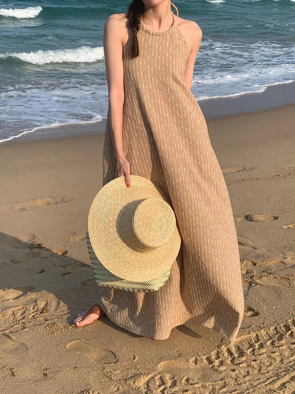 Maxi - Rygglös mammaklänning med hållare