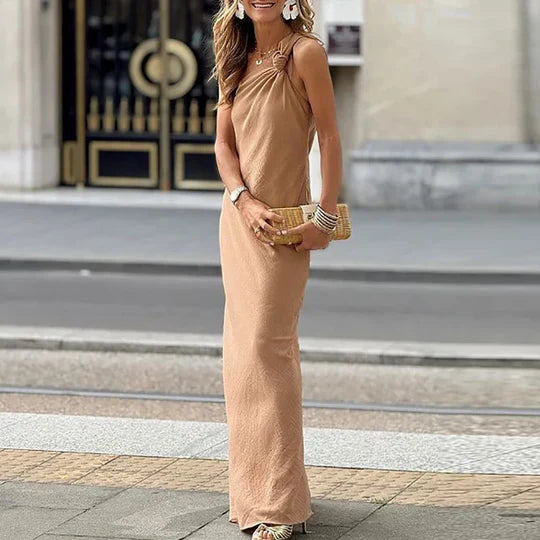 Anastacia - Lös maxiklänning med en axe