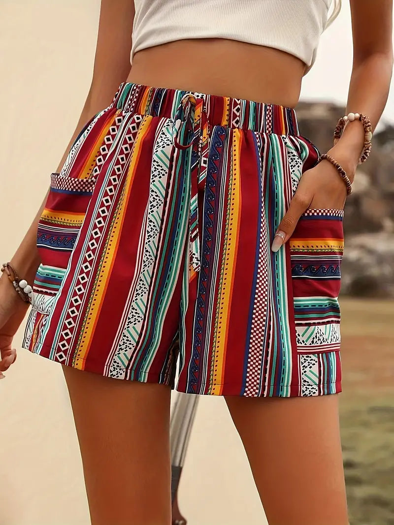 Romy - Randiga shorts med fickdesign