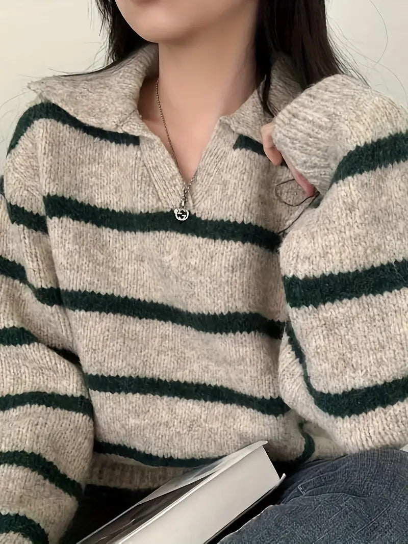 Dominique | Randig stickad tröja med V-ringning