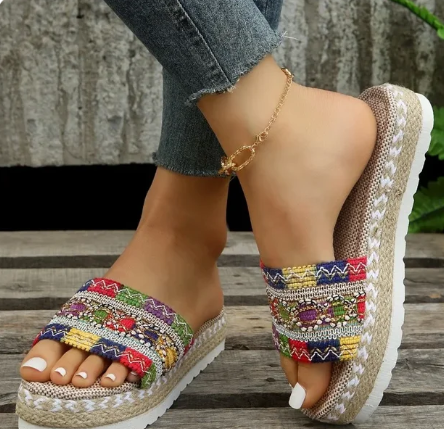 Karin - Sommartofflor för damer utomhus stran