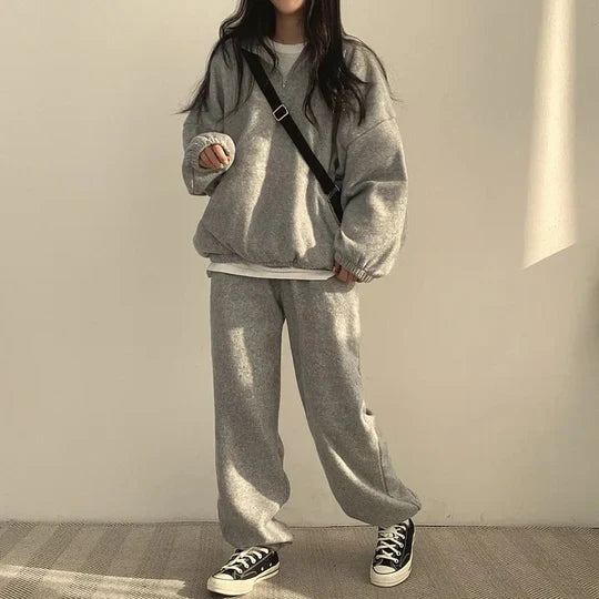 Dinah - Avslappnade sweatshirts och byxor