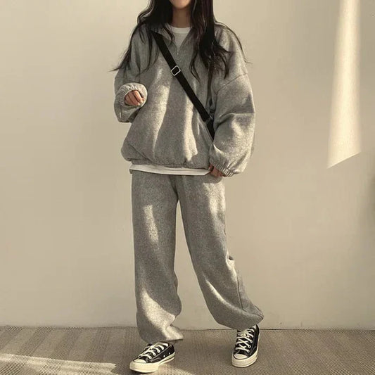 Dinah - Avslappnade sweatshirts och byxor