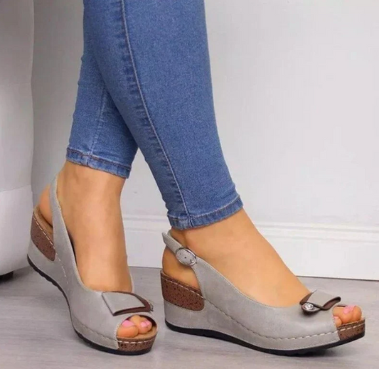 Selene - Ortopediska sandaler med stödjande