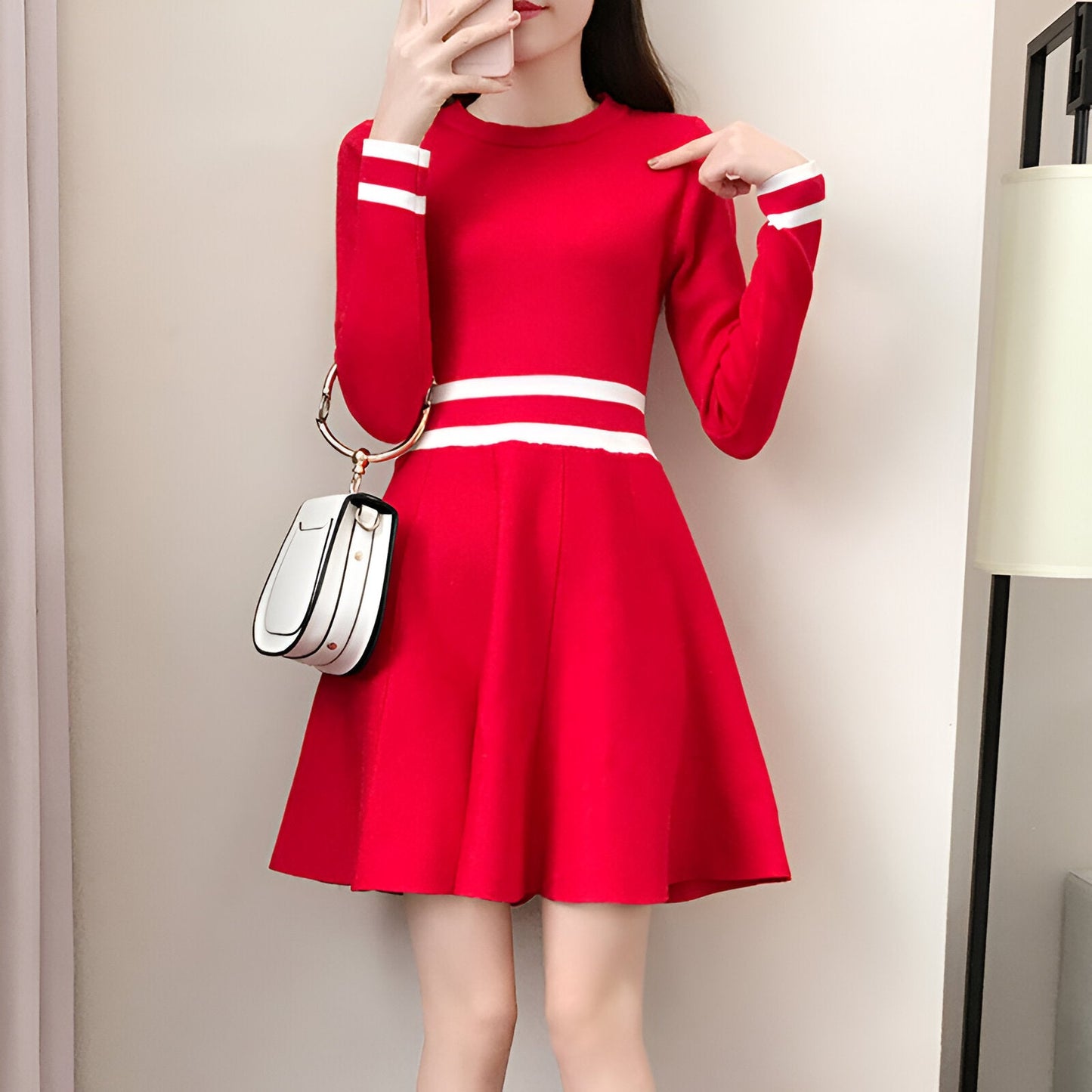 Senta | Miniklänning med iögonfallande färgblock för en perfekt utekväll