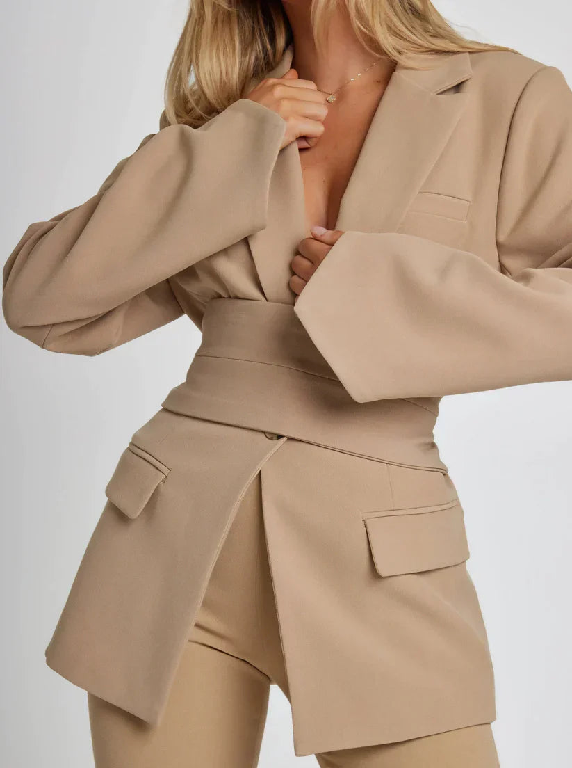 Isabelle | Elegant Blazer För Alla Tillfällen