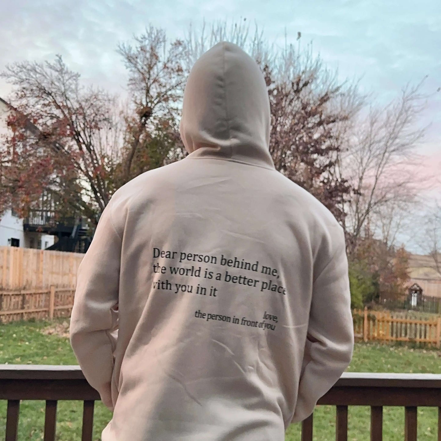 Lars | Inspirerande Unisex Hoodie med Positivt Budskap