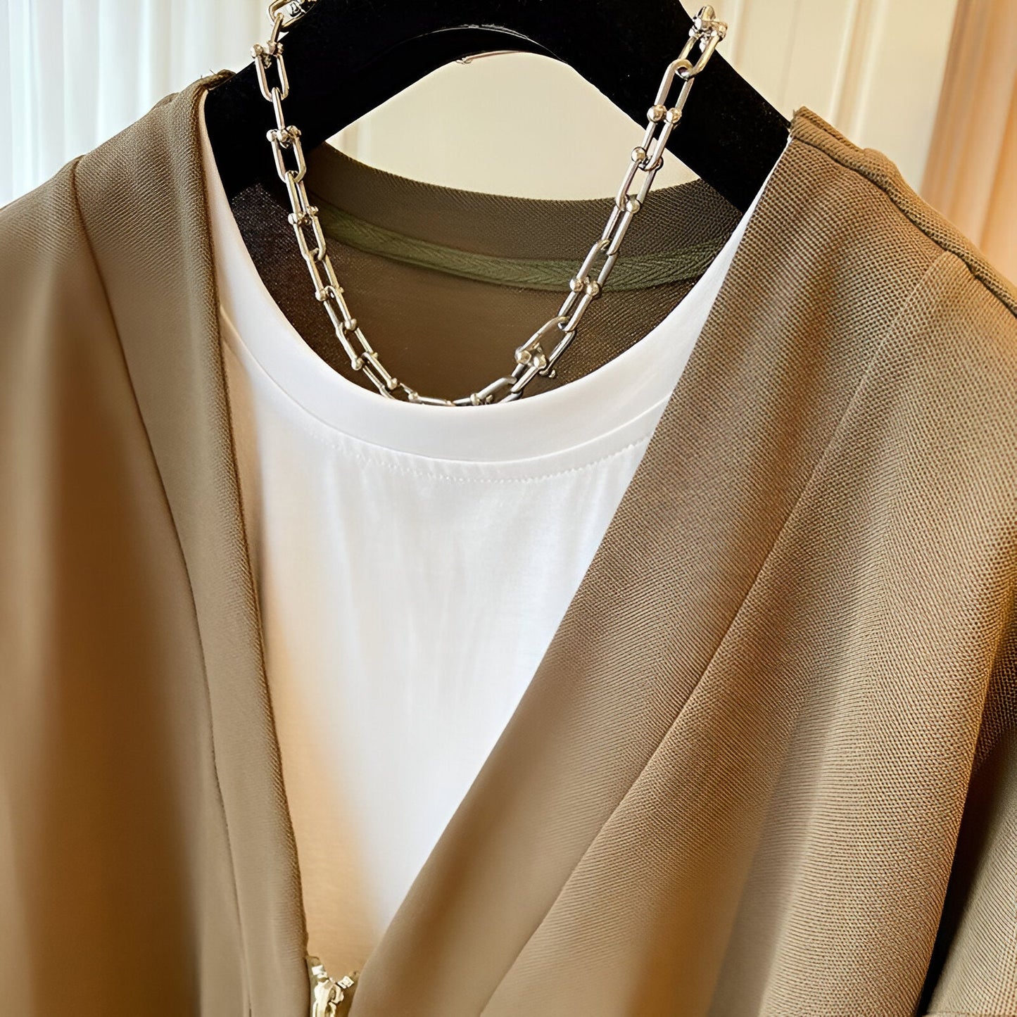 Viola | Enkel stil med en modern touch