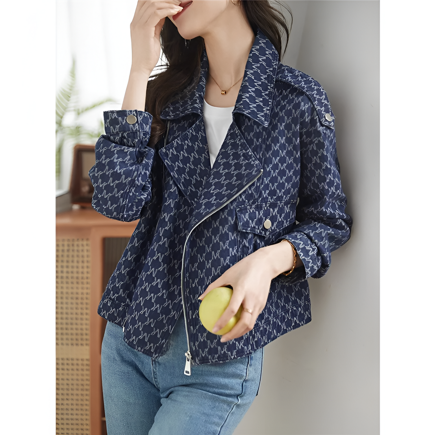 Sibylle | Enkel stil med en avslappnad jeansjacka