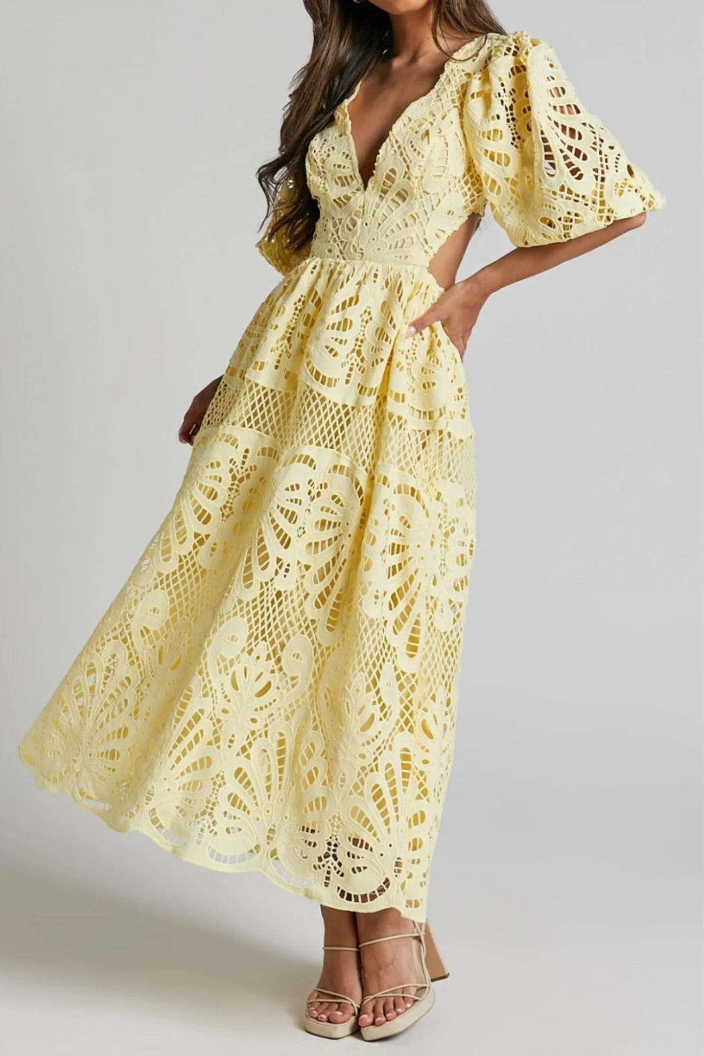 Sofia | Elegant och stilren klänning för fest och vardag