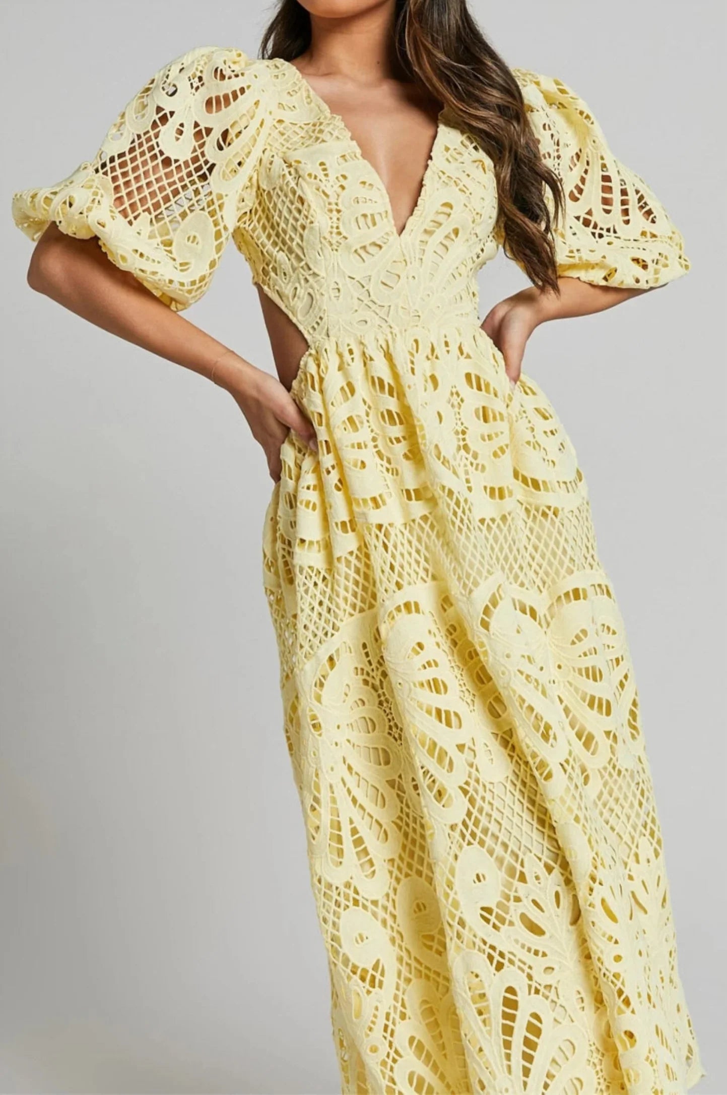 Sofia | Elegant och stilren klänning för fest och vardag