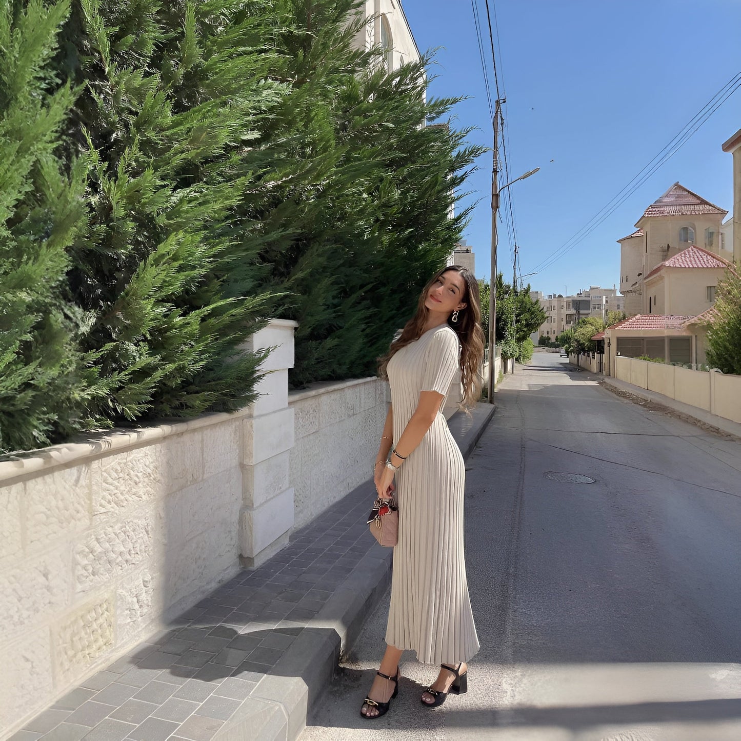 Edithe | Elegant randig klänning med smickrande passform