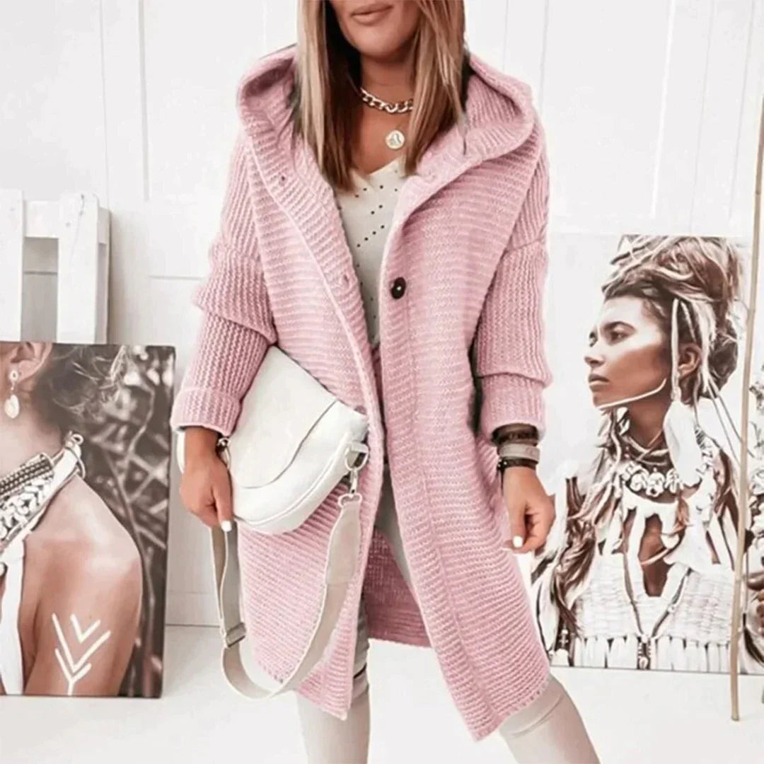 Signe | Elegant Och Mysig Stickad Vinterkappa Med Knappar